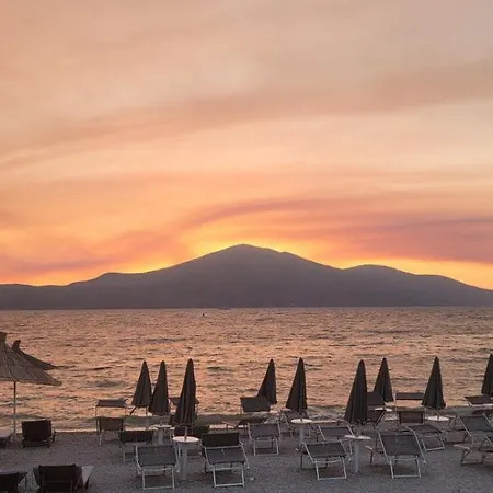 아파트 Dielli Vlorë