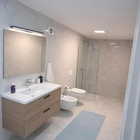 Dielli 公寓 Vlorë